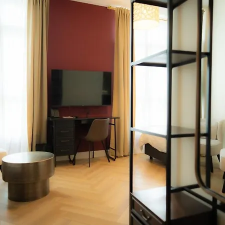 Les Remparts - Grand Place Apartment