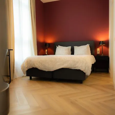 Les Remparts - Grand Place Apartment